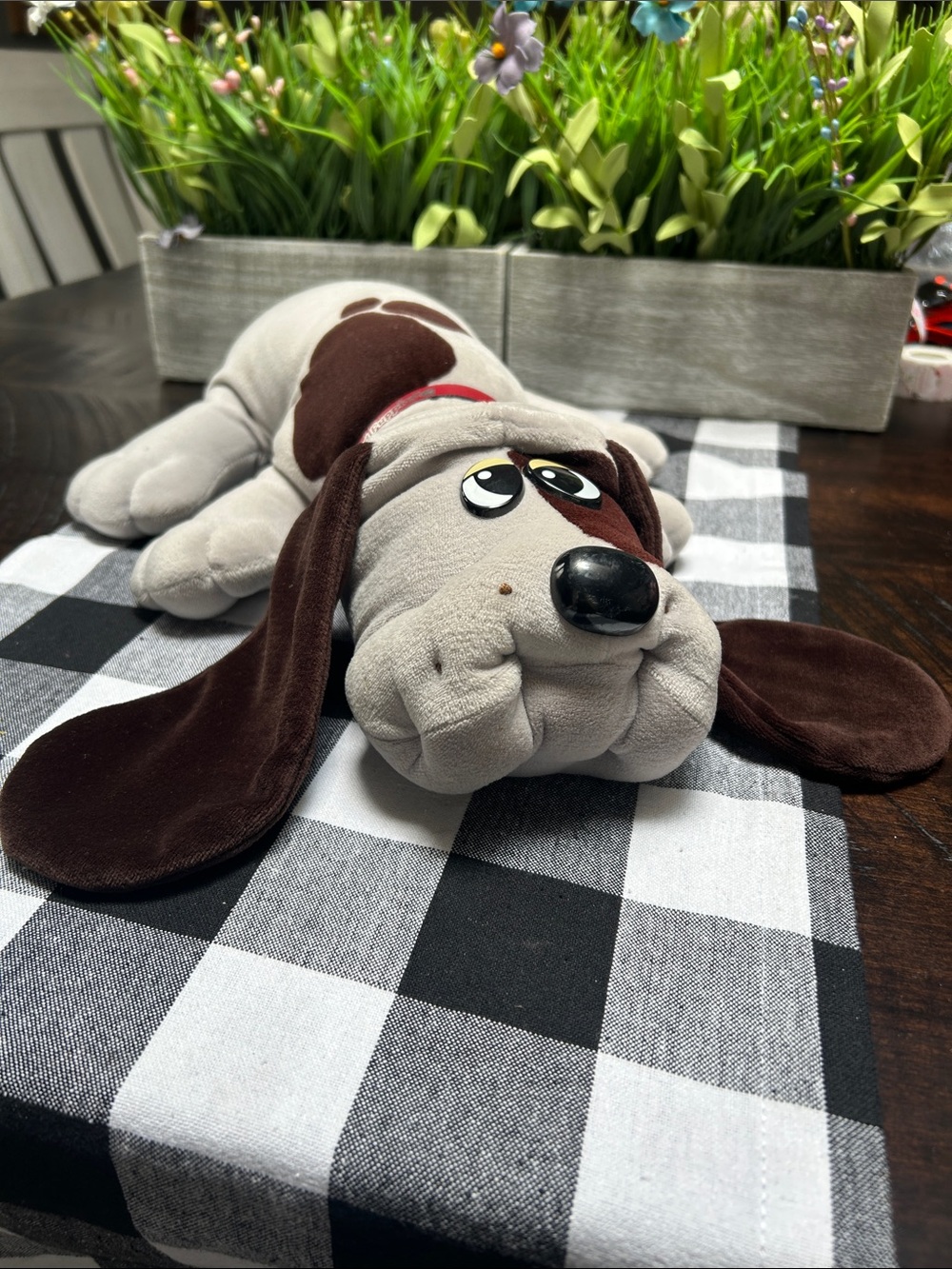 Tonka Pound Puppy with Brown Ears and Red Collar